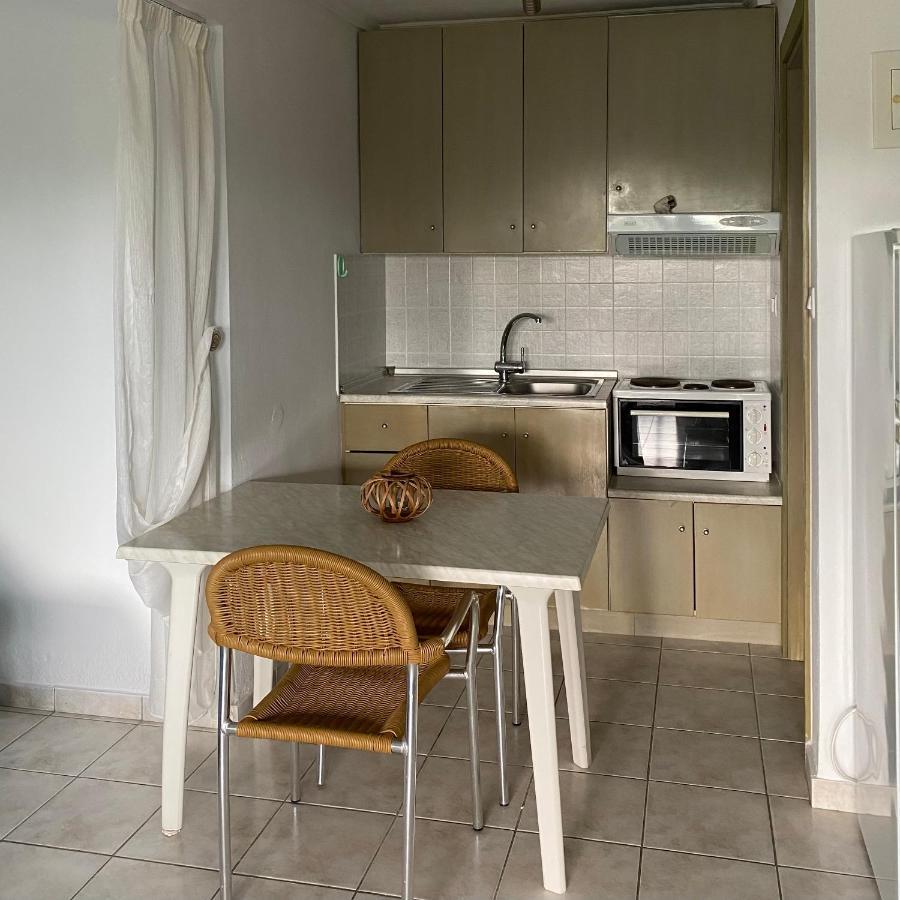 Pansion Argo Apartment Nea Moudania Ngoại thất bức ảnh