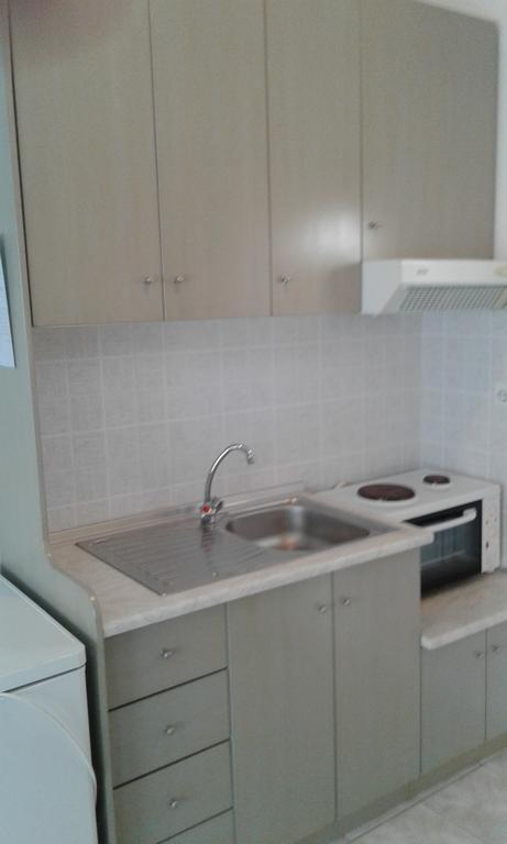 Pansion Argo Apartment Nea Moudania Ngoại thất bức ảnh